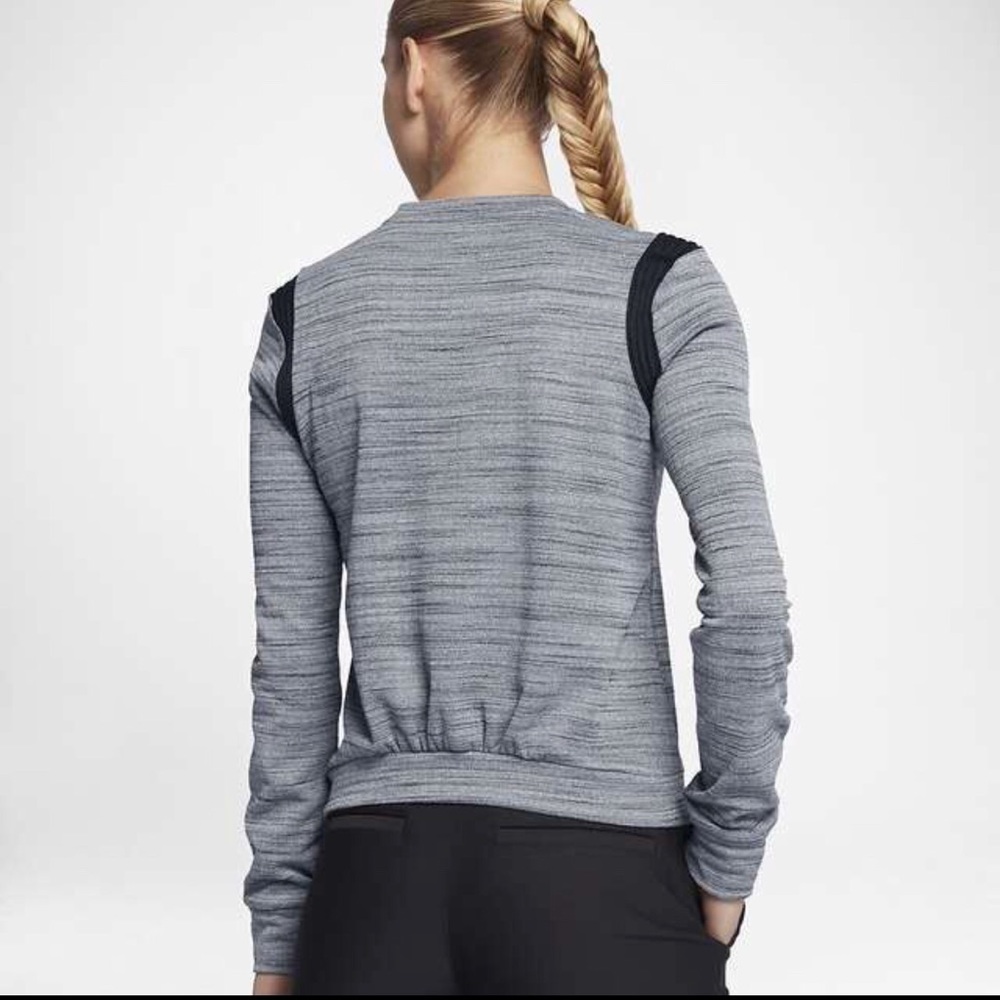 NWT Nike long sleeve grey top - Picture 2 of 8